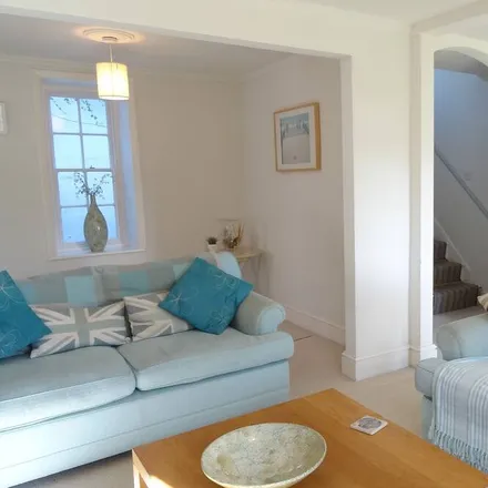 Image 6 - Padstow, PL28 8AD, United Kingdom - Townhouse for rent