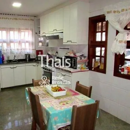 Buy this 5 bed house on Academia Xperience Fit in DF-150, Grande Colorado