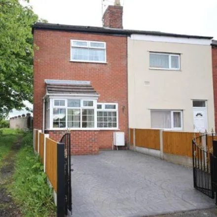 Rent this 2 bed house on unnamed road in Wigan, WN5 0PT