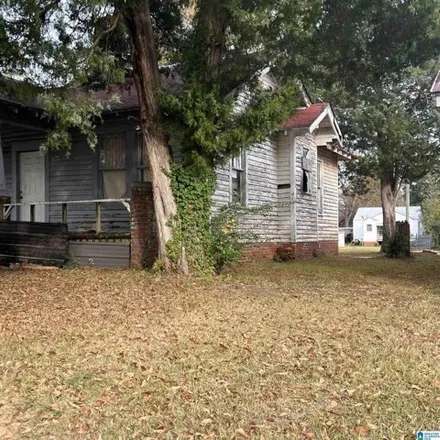 Buy this 3 bed house on 58 East 19th Street in Anniston, AL 36201