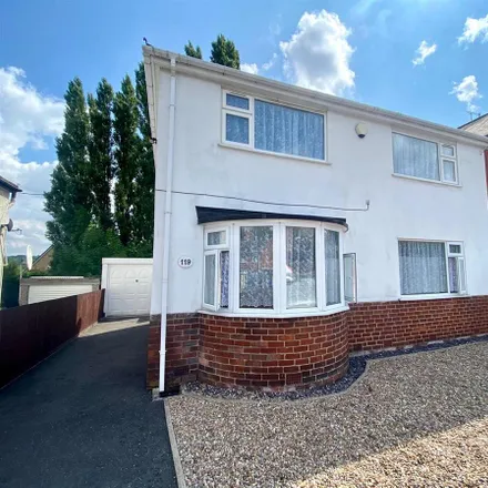 Rent this 3 bed house on Raj News in Baden Powell Road, Birdholme