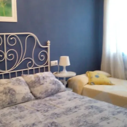 Rent this 4 bed house on Prado del Rey in Avenida Radio y Televisión, 28024 Pozuelo de Alarcón
