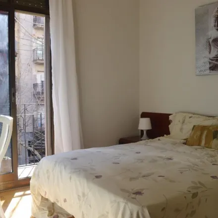 Image 8 - Carrer de la Indústria, 175, 08025 Barcelona, Spain - Apartment for rent