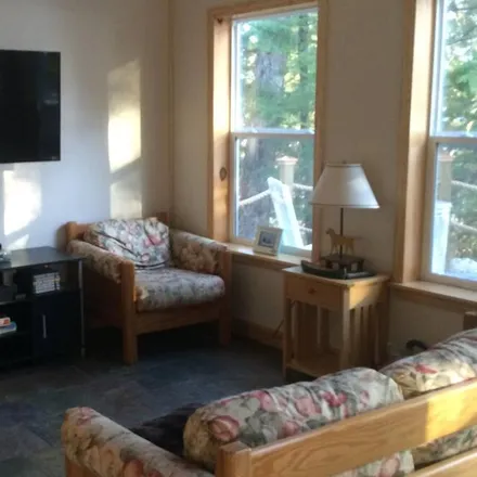 Image 2 - Dedham, ME, 04429 - Townhouse for rent