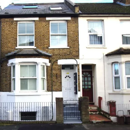 Rent this studio apartment on 57 Gladstone Road in Watford, WD17 2RA