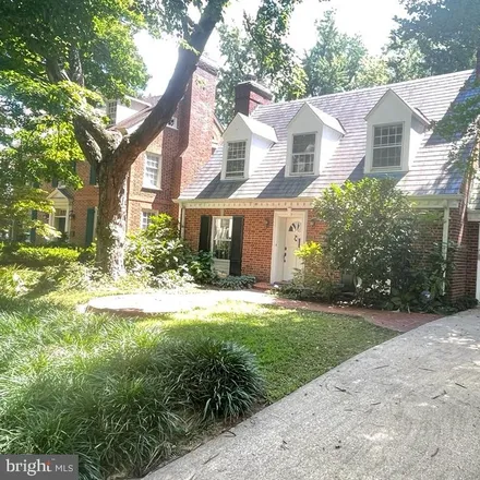 Image 2 - 134 Hesketh Street, Chevy Chase Village, Montgomery County, MD 20815, USA - House for rent