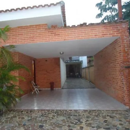 Buy this 3 bed house on Rua dos Cravos in Flórida, Praia Grande - SP