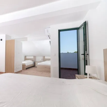 Rent this 3 bed house on Avenida de Portugal in 8900-431 Monte Gordo, Portugal