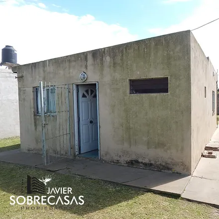 Buy this 1 bed house on Vélez Sarsfield 902 in Partido de Marcos Paz, Marcos Paz