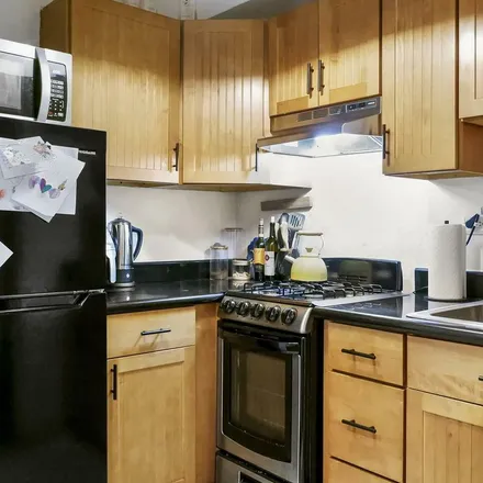 Rent this 1 bed apartment on 245 East 35th Street in New York, NY 10016