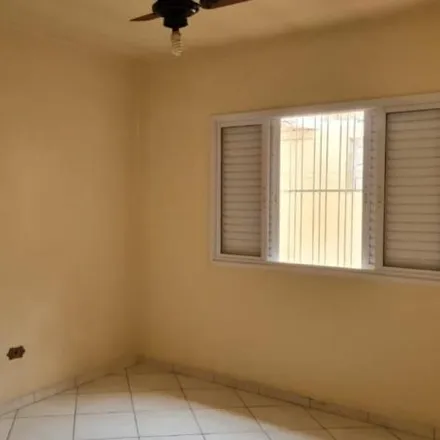 Rent this 2 bed house on Rua Professor João Duarte Paes in Jardim Botânico, Jundiaí - SP