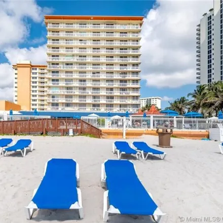 Image 8 - Ramada Plaza Marco Polo Beach Resort, 19201 Collins Avenue, Golden Shores, Sunny Isles Beach, FL 33160, USA - Condo for rent