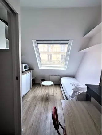 Rent this studio apartment on 76 Boulevard Saint-Germain in 75005 Paris, France