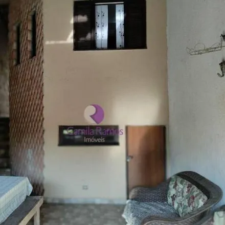 Buy this 3 bed house on Estrada da Boracéia in Jardim Ikeda, Suzano - SP