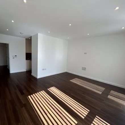 Image 4 - Brannigan Way, London, HA8 8FY, United Kingdom - Apartment for rent