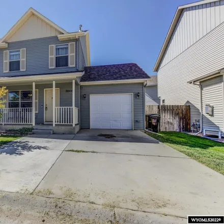 Rent this 3 bed house on 3844 Sweetbrier St in Casper, WY