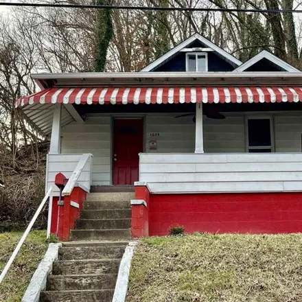 Buy this 3 bed house on 1077 25th Street in Huntington, WV 25703