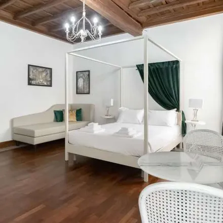 Image 3 - Lovely flat in the heart of Rome, Via della Purificazione, 22, 00187 Rome RM, Italy - Apartment for rent