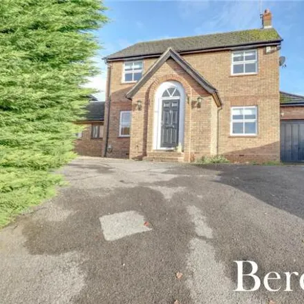 Image 1 - Tennyson Road, Hanging Hill Lane, Hutton, CM13 2HY, United Kingdom - House for sale