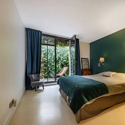 Rent this 5 bed house on Parvis du Tribunal de Paris in 75017 Paris, France