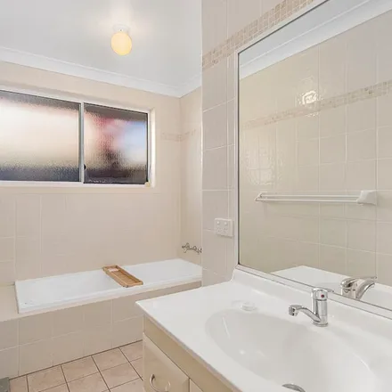 Image 3 - Baker Drive, Crescent Head NSW 2440, Australia - Apartment for rent