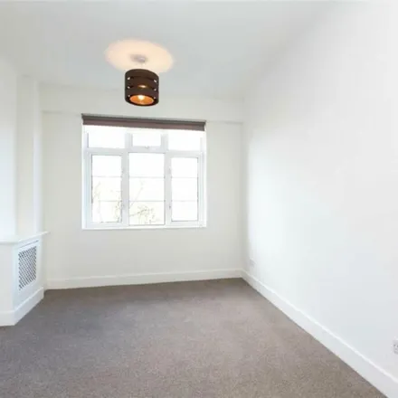Image 3 - Grove End Gardens, 33 Grove End Road, London, NW8 9ND, United Kingdom - Apartment for rent
