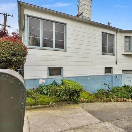 Buy this 3 bed house on 225 Stanyan Street in San Francisco, CA 94118