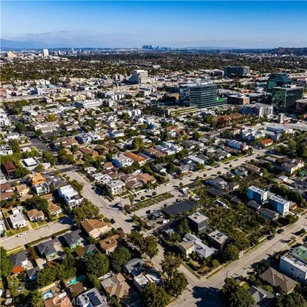 Image 5 - 2075 Colby Avenue, Los Angeles, CA 90025, USA - House for sale