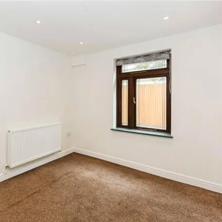 Image 5 - 15 Nugent Hill, Bristol, BS6 5TD, United Kingdom - House for rent