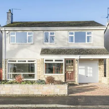 Buy this 4 bed house on Kerr Avenue in Dalkeith, EH22 3JW