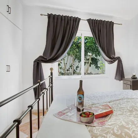 Rent this 3 bed house on 38400 Puerto de la Cruz