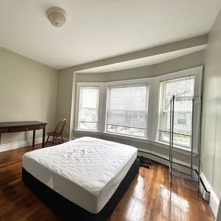 Image 6 - 15, 17 Wadsworth Street, Boston, MA 02134, USA - Apartment for rent