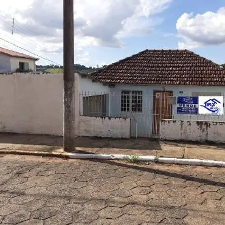 Buy this 2 bed house on Rua Prudente de Morais in Centro, Itararé - SP