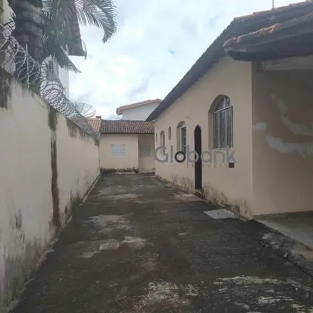Image 2 - Quadra do Cassimiro de Abreu, Rua São Tomé, Todos os Santos, Montes Claros - MG, 39400-149, Brazil - House for sale