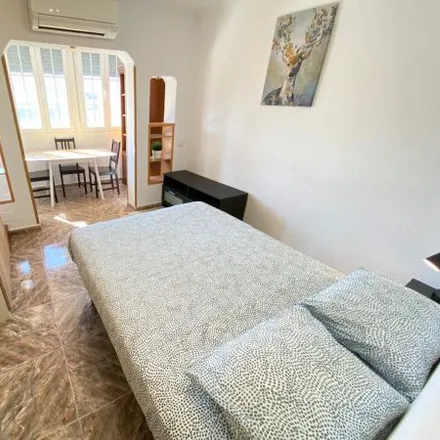 Rent this 3 bed room on Calle Extremadura in 28093 Getafe, Spain