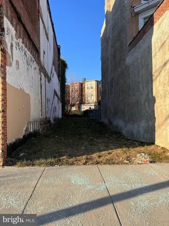 Image 8 - Garden of Prayer Memorial Center, West Girard Avenue, Philadelphia, PA 19131, USA - House for sale