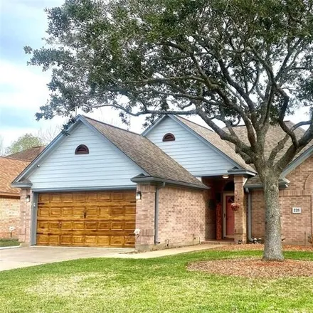 Buy this 3 bed house on 283 Mango Street in Lake Jackson, TX 77566