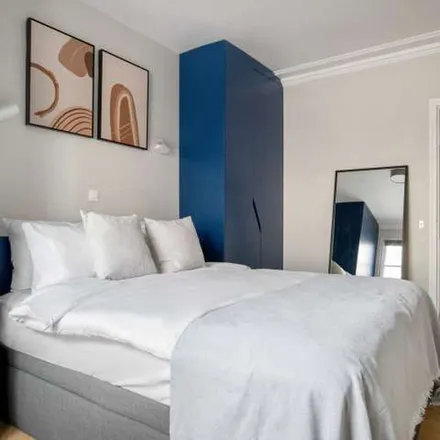 Rent this 2 bed apartment on 109 Rue Lemercier in 75017 Paris, France