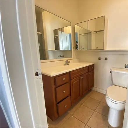 Image 7 - 645 North Plymouth Boulevard, Los Angeles, CA 90004, USA - Duplex for rent