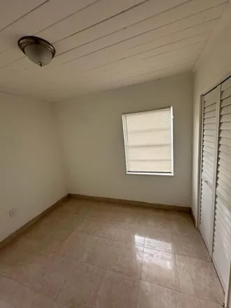 Rent this 2 bed house on 1276 Herschell Street in Lakeland, FL 33815