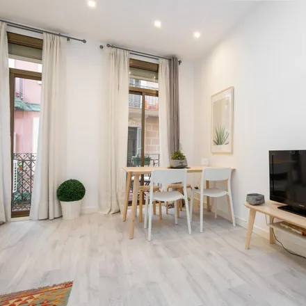 Image 5 - Carrer del Montseny, 16, 08012 Barcelona, Spain - Apartment for rent