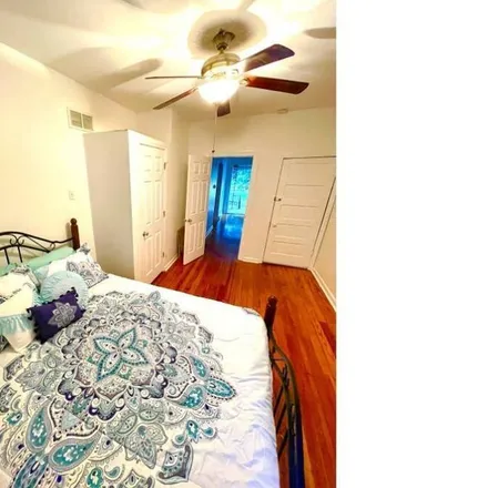 Rent this 1 bed house on St. Louis in Missouri, USA