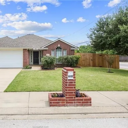 Image 3 - 3798 Victoria Avenue, College Station, TX 77845, USA - House for sale