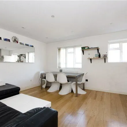 Rent this 1 bed apartment on Fircroft in Halton Cross Street, London