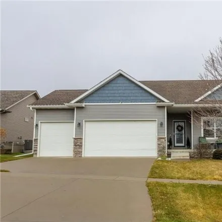 Image 1 - 9623 Valley Parkway, Johnston, IA 50131, USA - House for sale