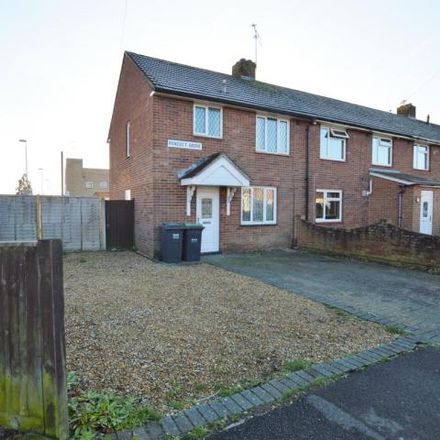 Rent this 2 bed house on Foxcott Grove in Havant PO9 5BX, United Kingdom
