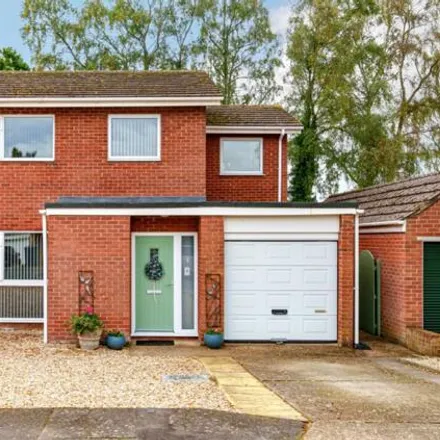 Buy this 4 bed house on Buttermere Close in Lincoln, LN6 0YD