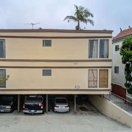 Buy this 12 bed house on 5th Court in Santa Monica, CA 90401