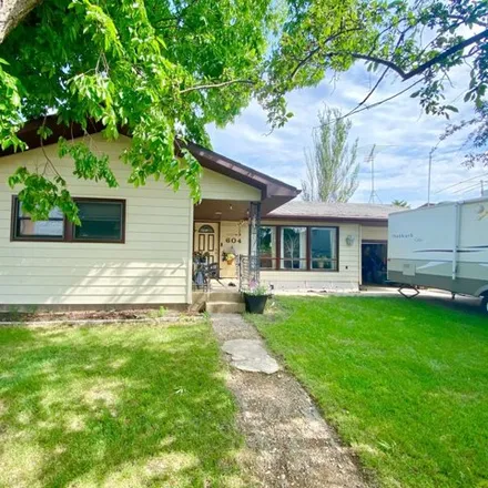 Image 1 - 606 West Divide Street, Bowman, ND 58623, USA - House for sale