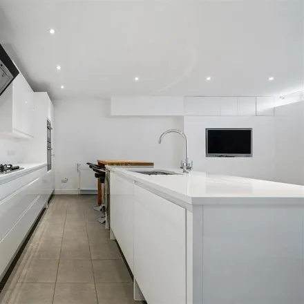 Image 3 - 52a Bathurst Mews, London, W2 2SB, United Kingdom - House for rent